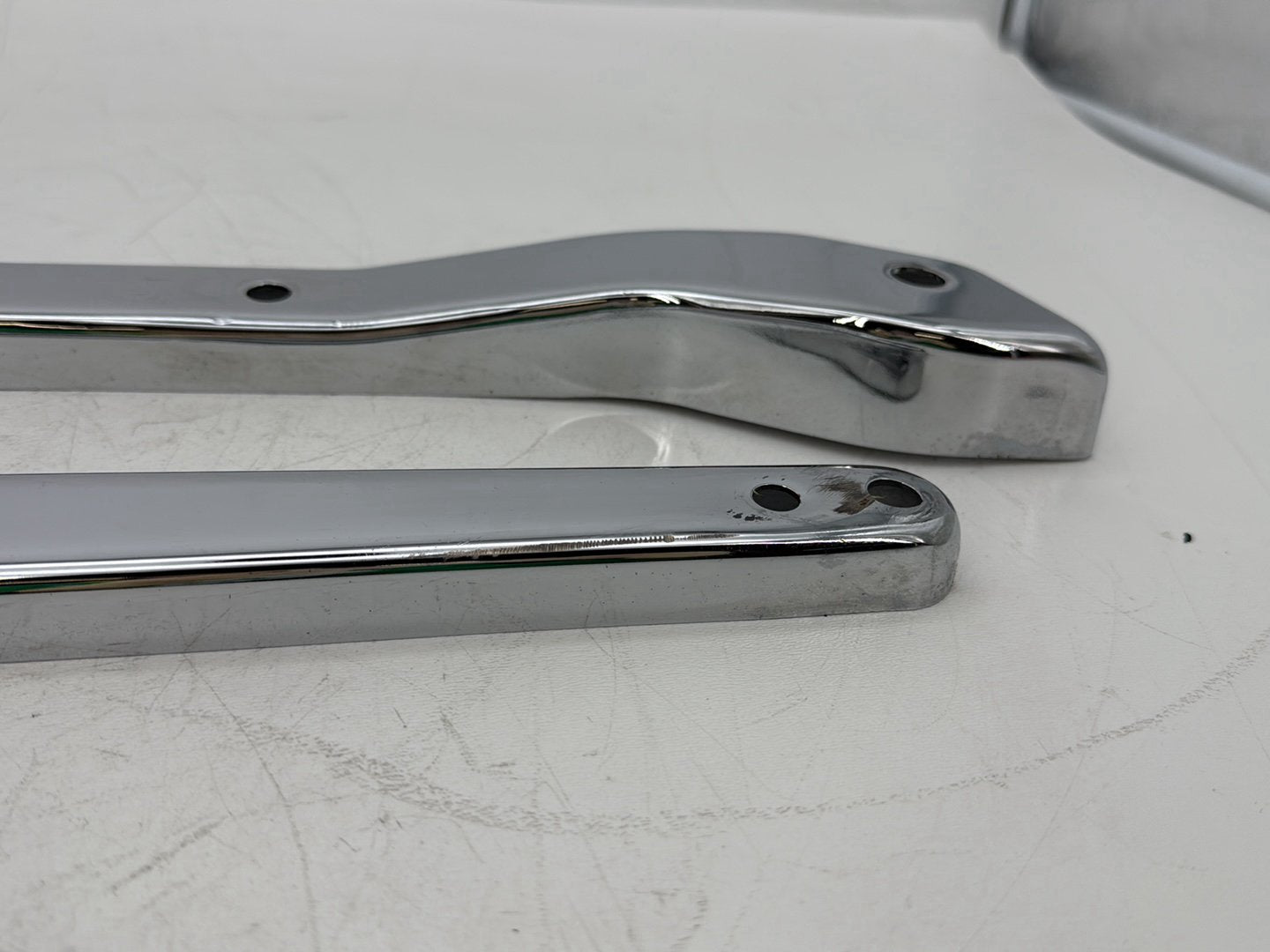 2002 Harley Dyna FXD Super Glide OEM Rear Left Right Fender Struts Bracket