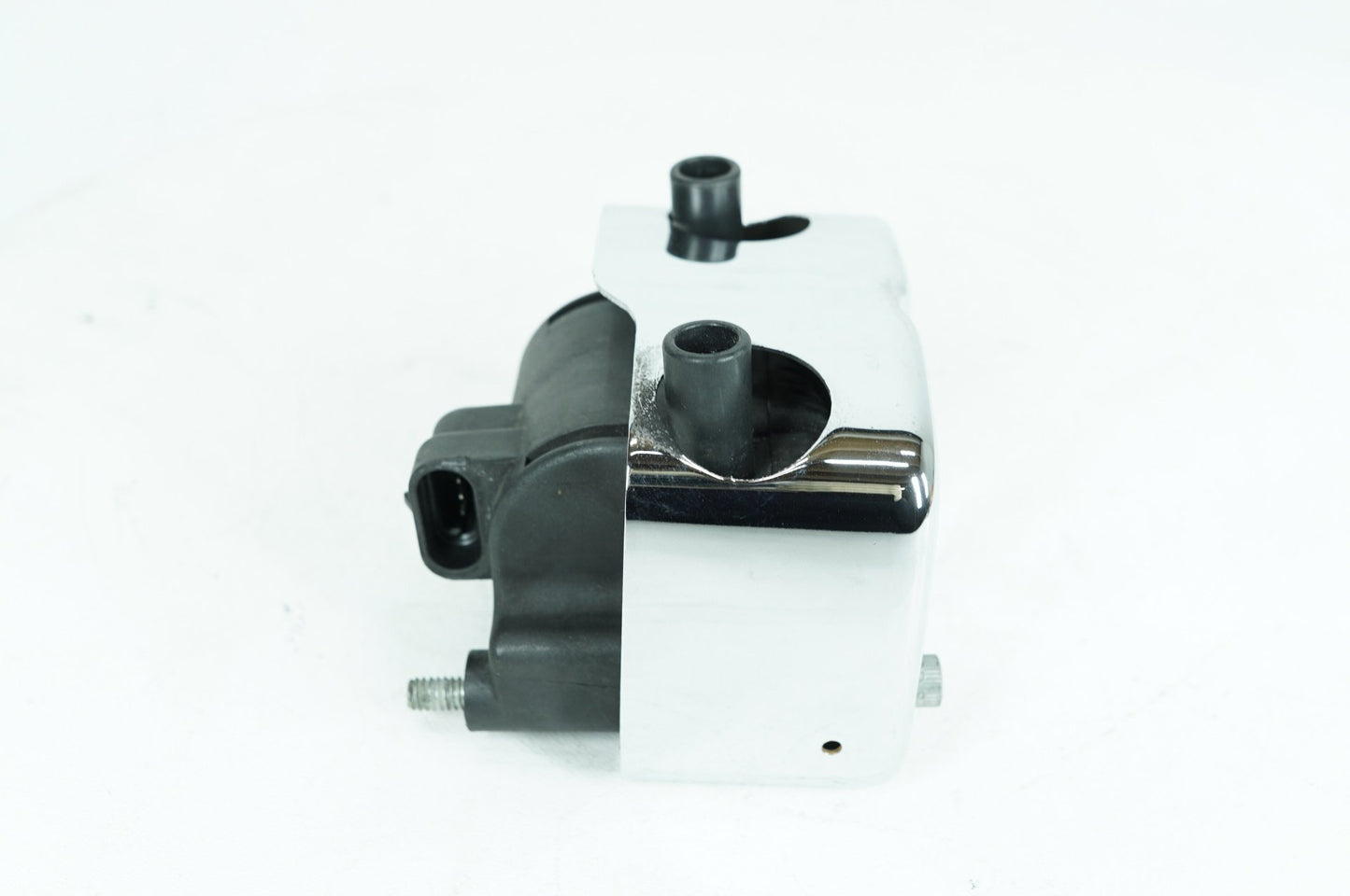 1999 - 2006 Harley-Davidson Dyna Low Rider Ignition Igniter Coil Cover Trim   31743-01