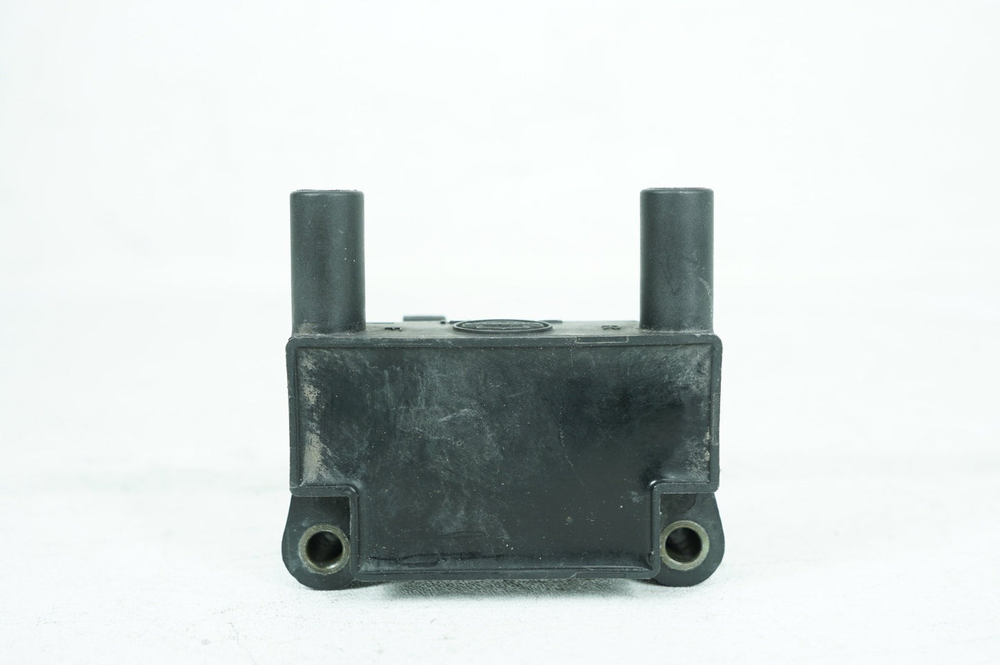 2010 Harley-Davidson Touring FLHX - Ignition Coil Spark Igniter PN: 31696-07A