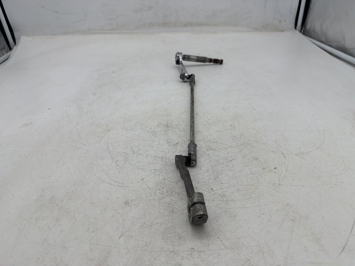 2009 Harley Street Glide Touring FLHX OEM Gear Shifter Lever w/ Rod linkage