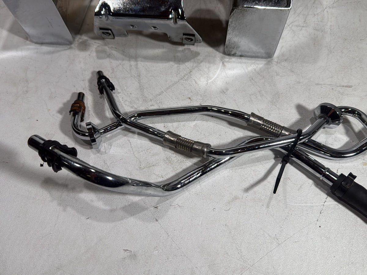 2011 Harley Heritage Softail Classic FLSTC OEM Oil Tank Reservoir & Dipstick