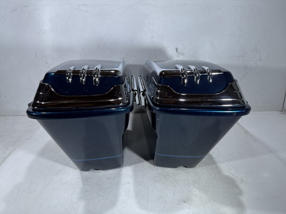 02 Harley Electra Glide Touring Classic OEM Left Right Saddlebags Luggage NOKey