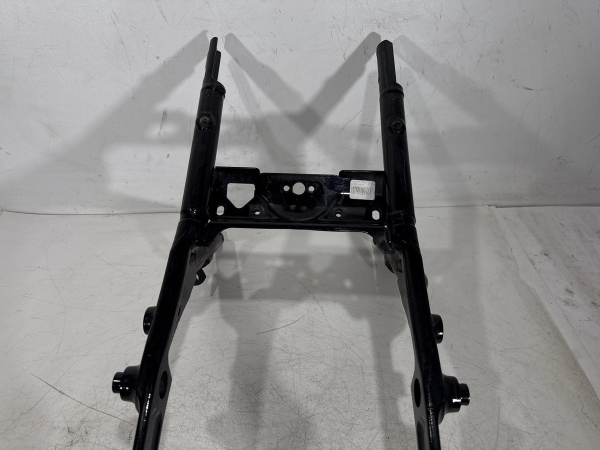 13 Harley Street Glide Touring FLHX OEM Rear Back Sub Frame Rail Bar 48079-09BHP