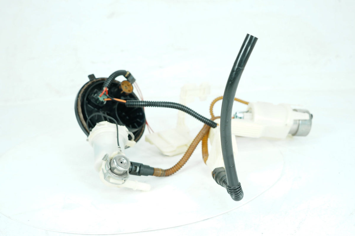 1996 Harley Touring Electra Glide Classic Fuel Pump Gas Gasoline Petrol Sending