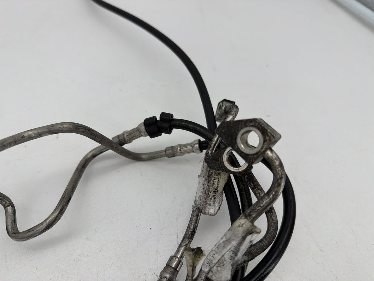 2014 Harley Electra Glide Touring Ultra OEM Front Brake Hose Line Pipe ABS