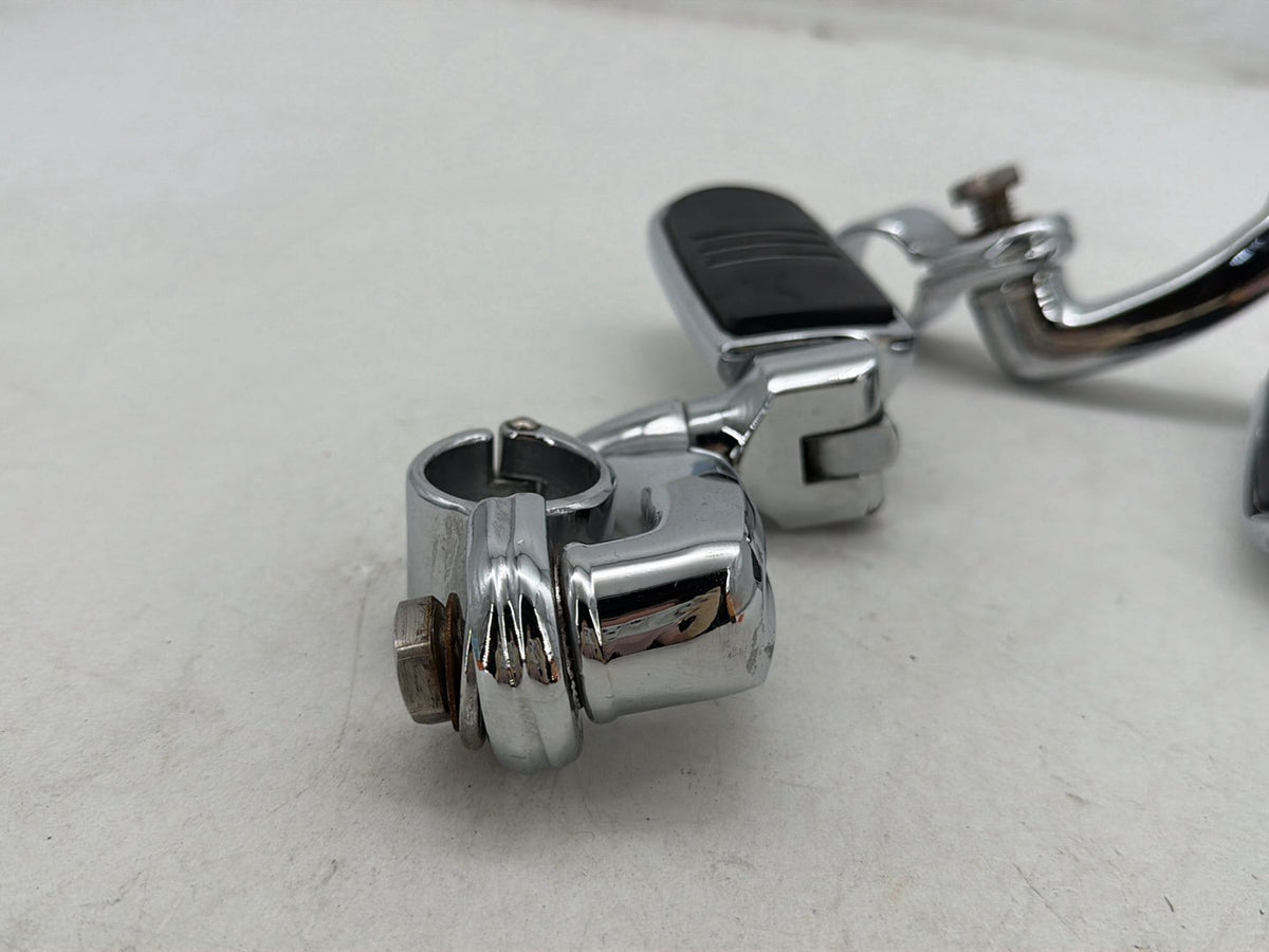 2010 Harley Street Glide Touring FLHX OEM Front Right Left Highway Foot Pegs