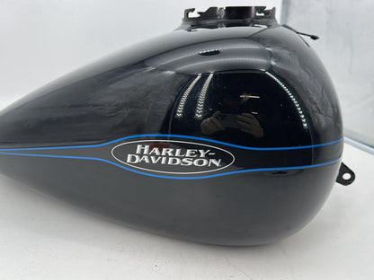 2007 - 2012 Harley-Davidson Touring Road Glide Fuel Gas Tank Gasoline Reservoir 	61356-08