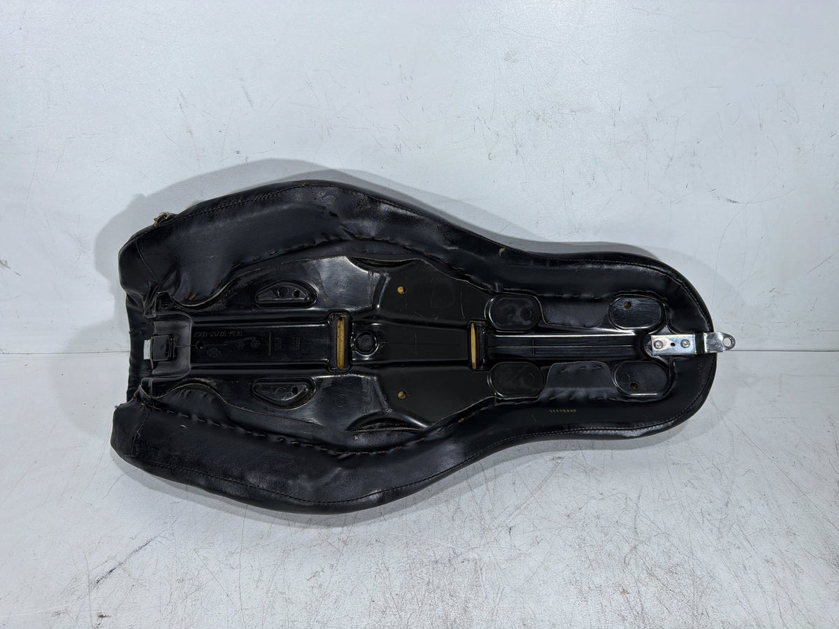 2017 Harley Dyna Street Bob FXDB OEM Passenger Rider Driver Seat Saddle TORN