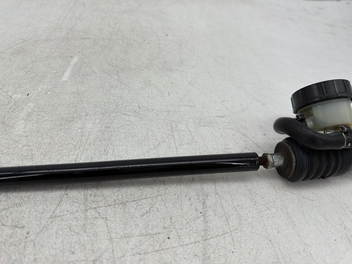 2012 Harley Dyna Fat Bob FXDF 103 OEM Rear Brake Master Cylinder Reservoir