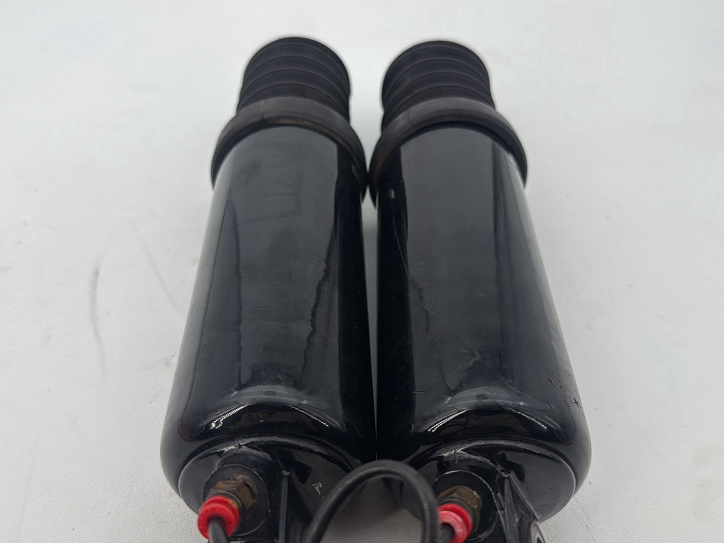 2011 Harley Road King Touring FLHRC Classic OEM Rear Left Right Shock Absorbers