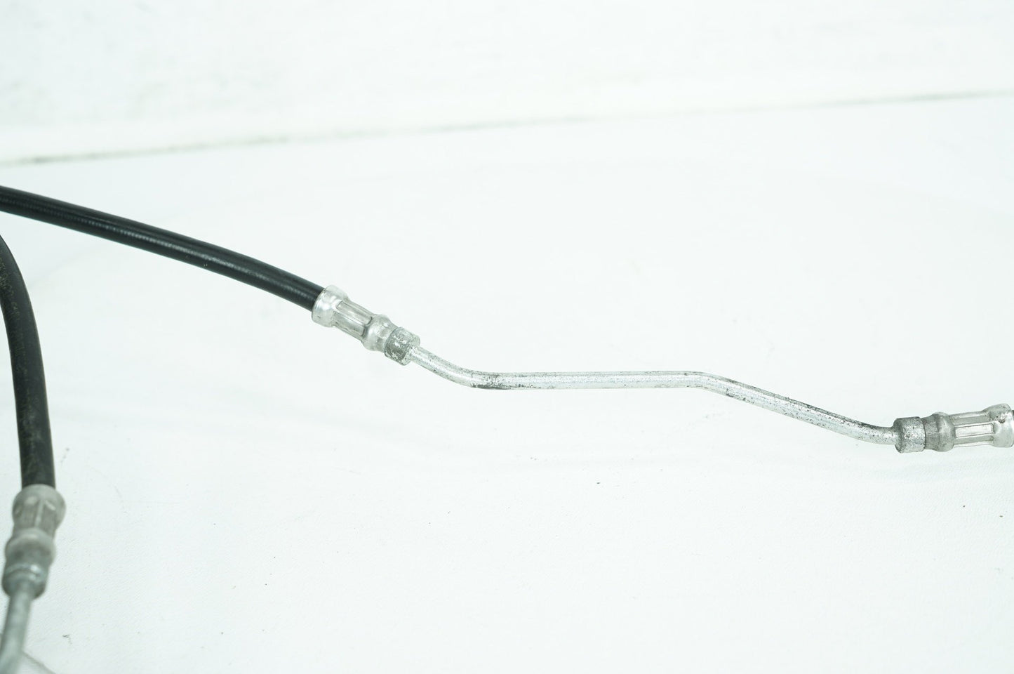 2008 - 2016 Harley-Davidson Touring Electra Police Front Brake Hose Line Pipe ABS 40612-09
