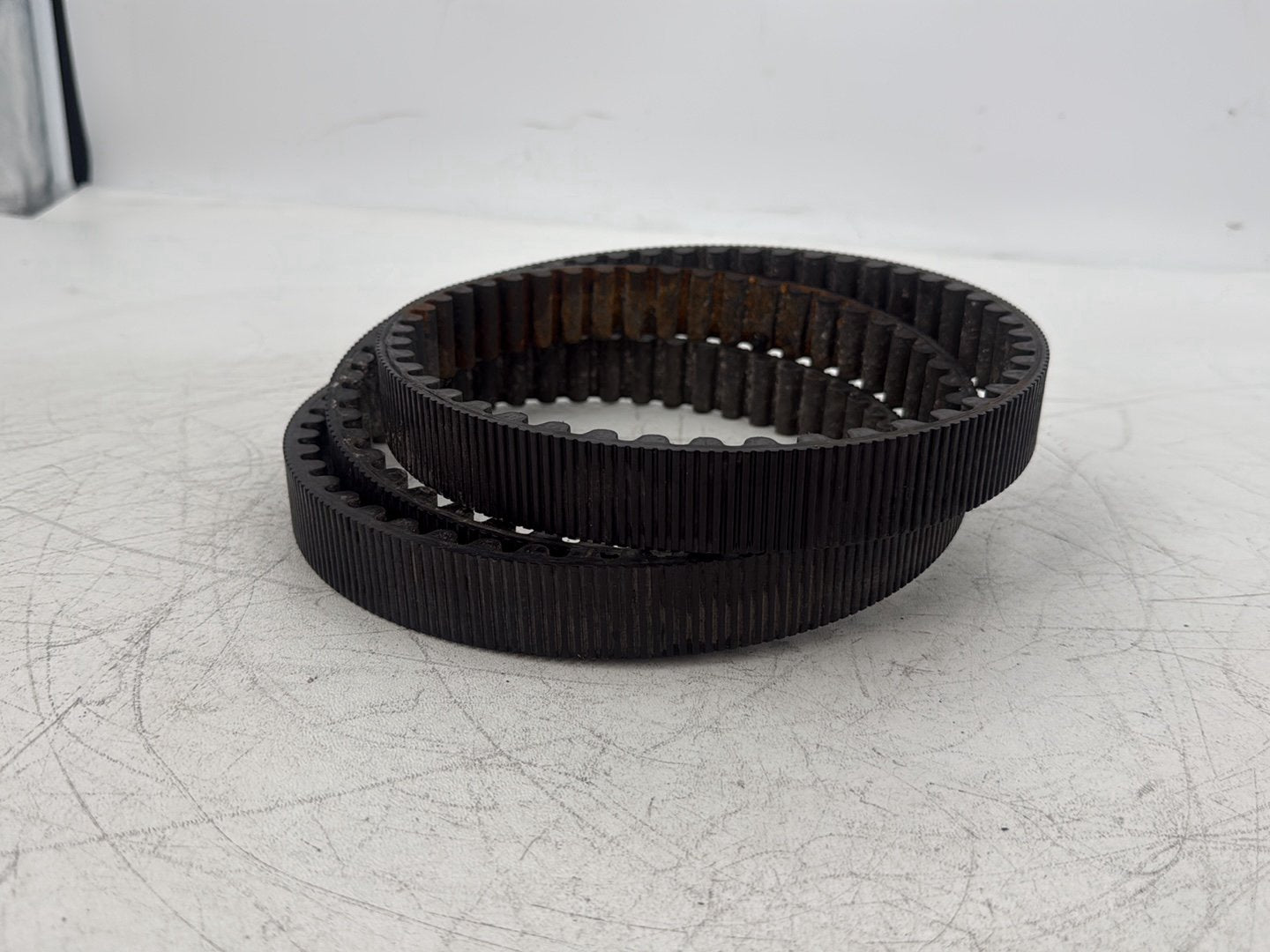 2004 Harley Touring FLHT Electra Glide OEM Rear Drive Belt