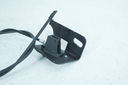 2007 - 2011 Harley-Davidson Touring Electra Ultra Varilock Gas Spring Mount Bracket & Cable 02752046
