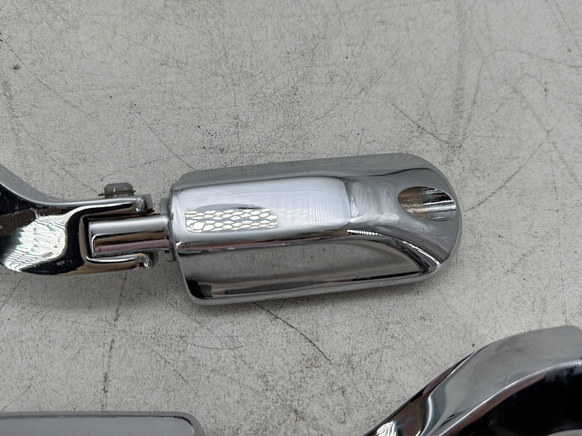 2009 Harley Road Glide Touring FLTR OEM Passenger Left & Right Foot Pegs
