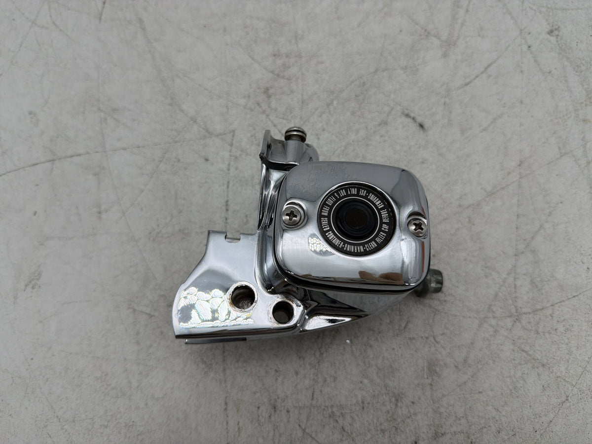 2002 Harley Dyna Wide Glide FXDWG OEM Front Right Brake Master Cylinder CHROME