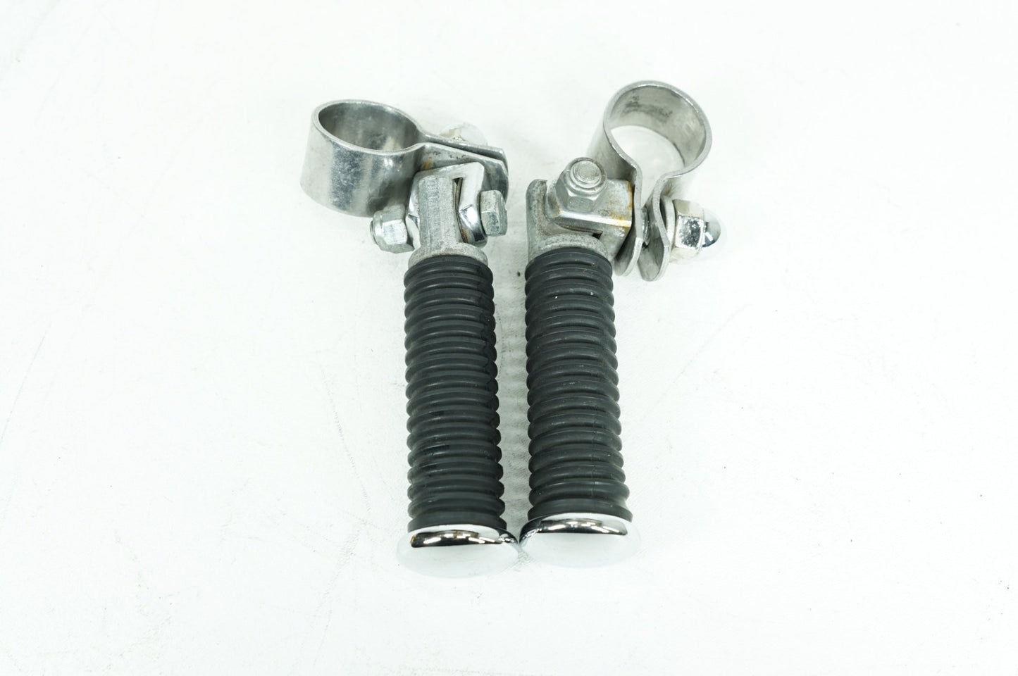 1999 - 2006 Harley-Davidson Touring Electra Glide Classic Front Right Left Highway Foot Pegs 50907-69A