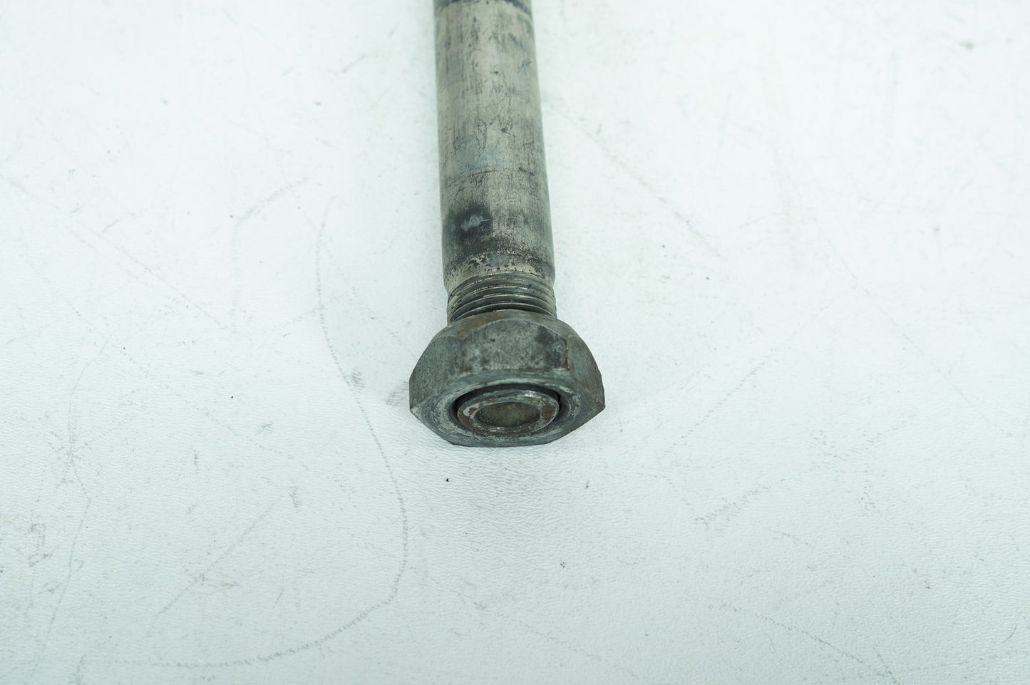 2007 - 2017 Harley-Davidson Dyna 105th Wide Glide Rear Wheel Axle Bolt Shaft 41114-08