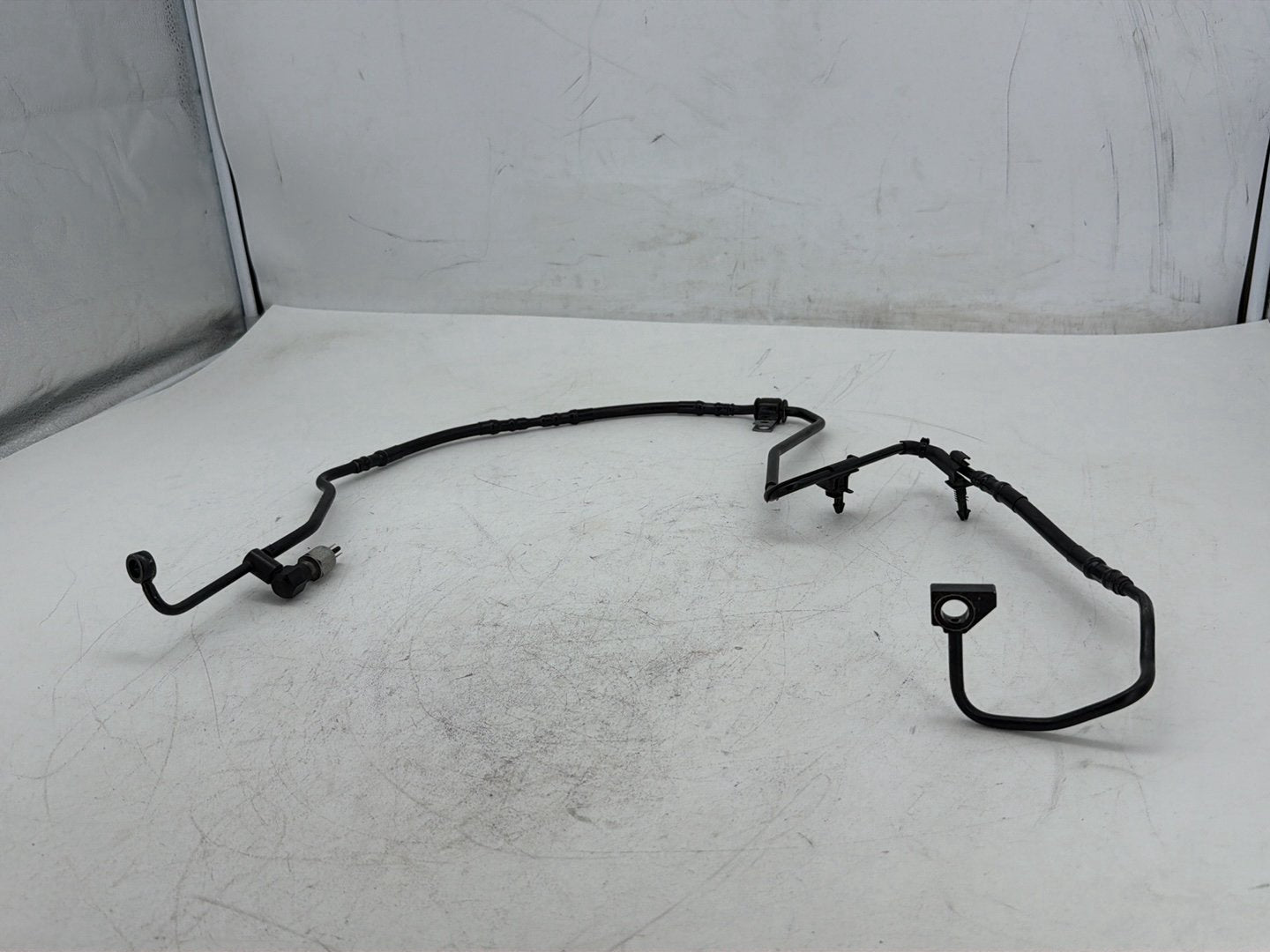 2014 Harley Street Glide Touring FLHXS OEM Rear Brake Hose Line Pipe ABS