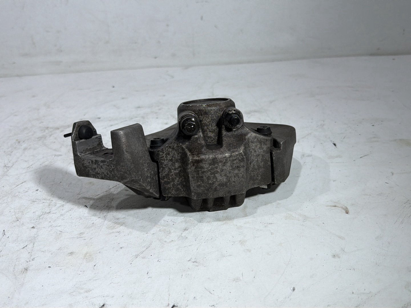 1994 Harley Electra Glide Touring Classic OEM Rear Back Brake Caliper w/ Bracket