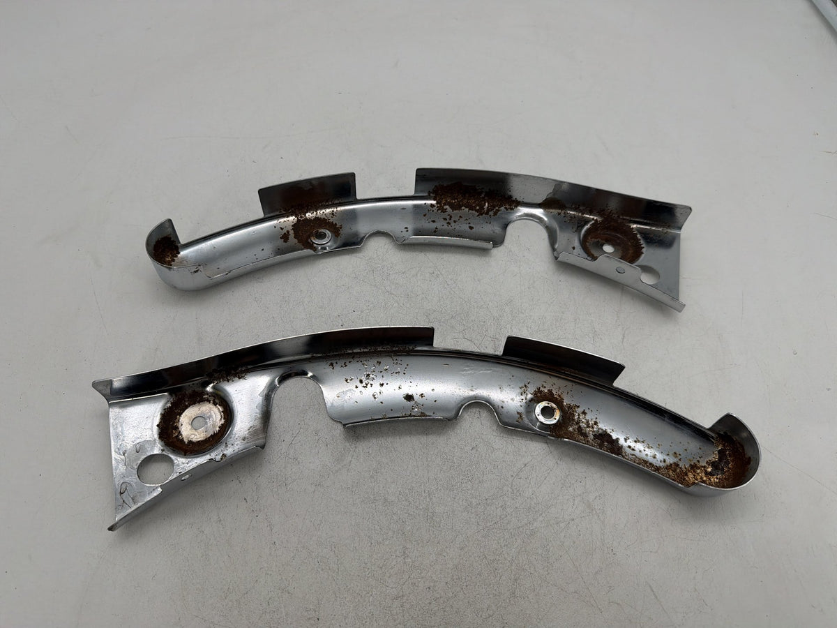 10 Harley Electra Glide Touring Ultra OEM Rear Left Right Fender Struts Bracket