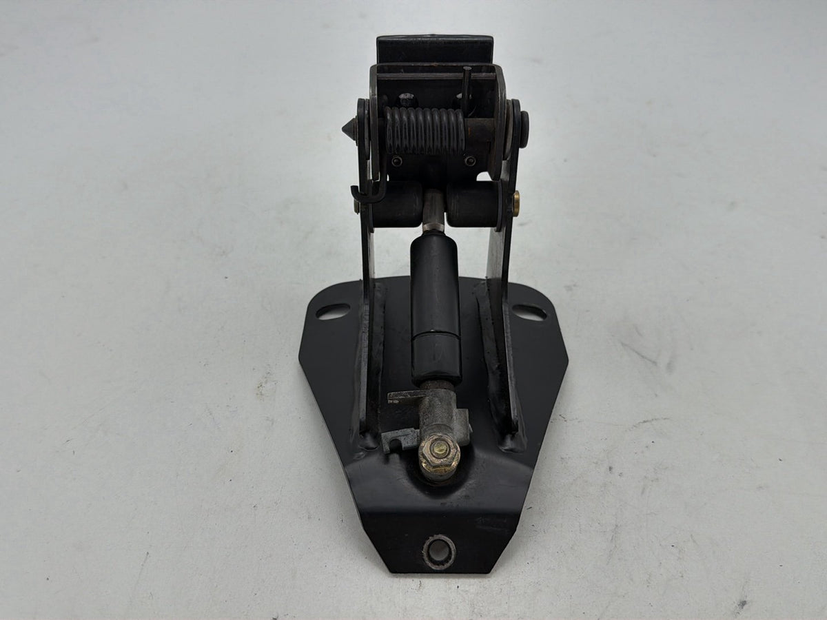 07 Harley Touring Electra Glide Ultra OEM Adjustable Rider Backrest Lift Mount