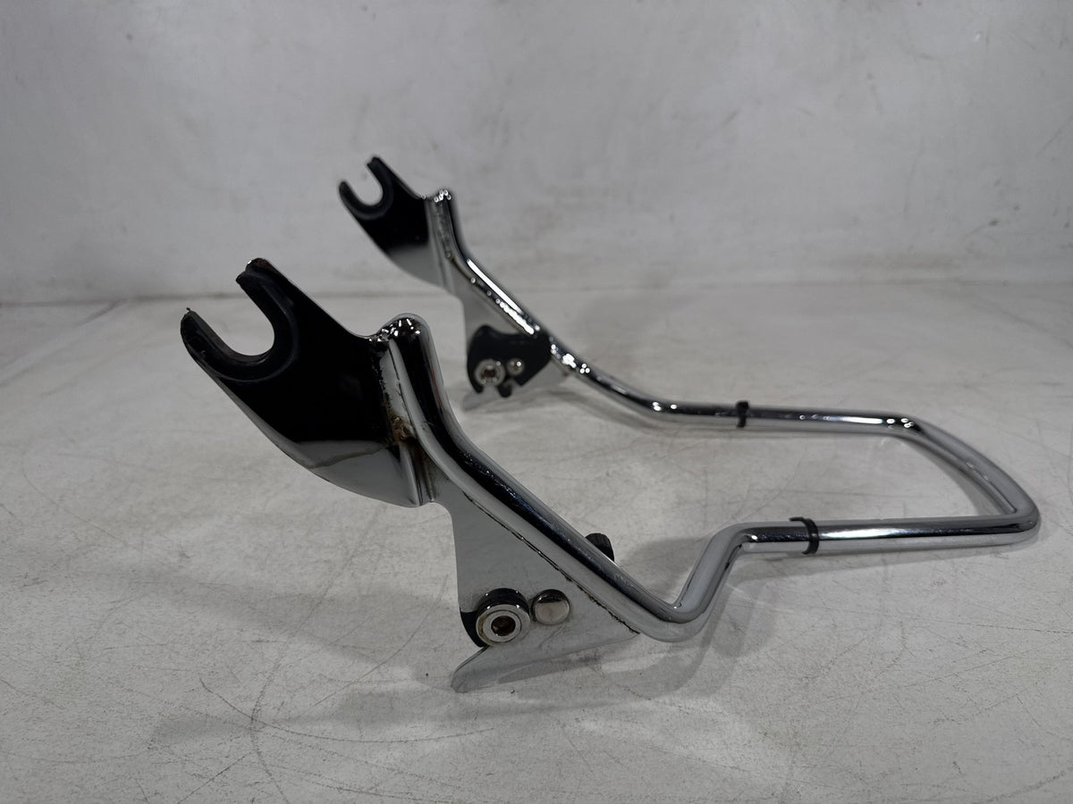 2013 Harley Street Glide Touring FLHX OEM Rear Back Sissy Bar Rail Sissybar