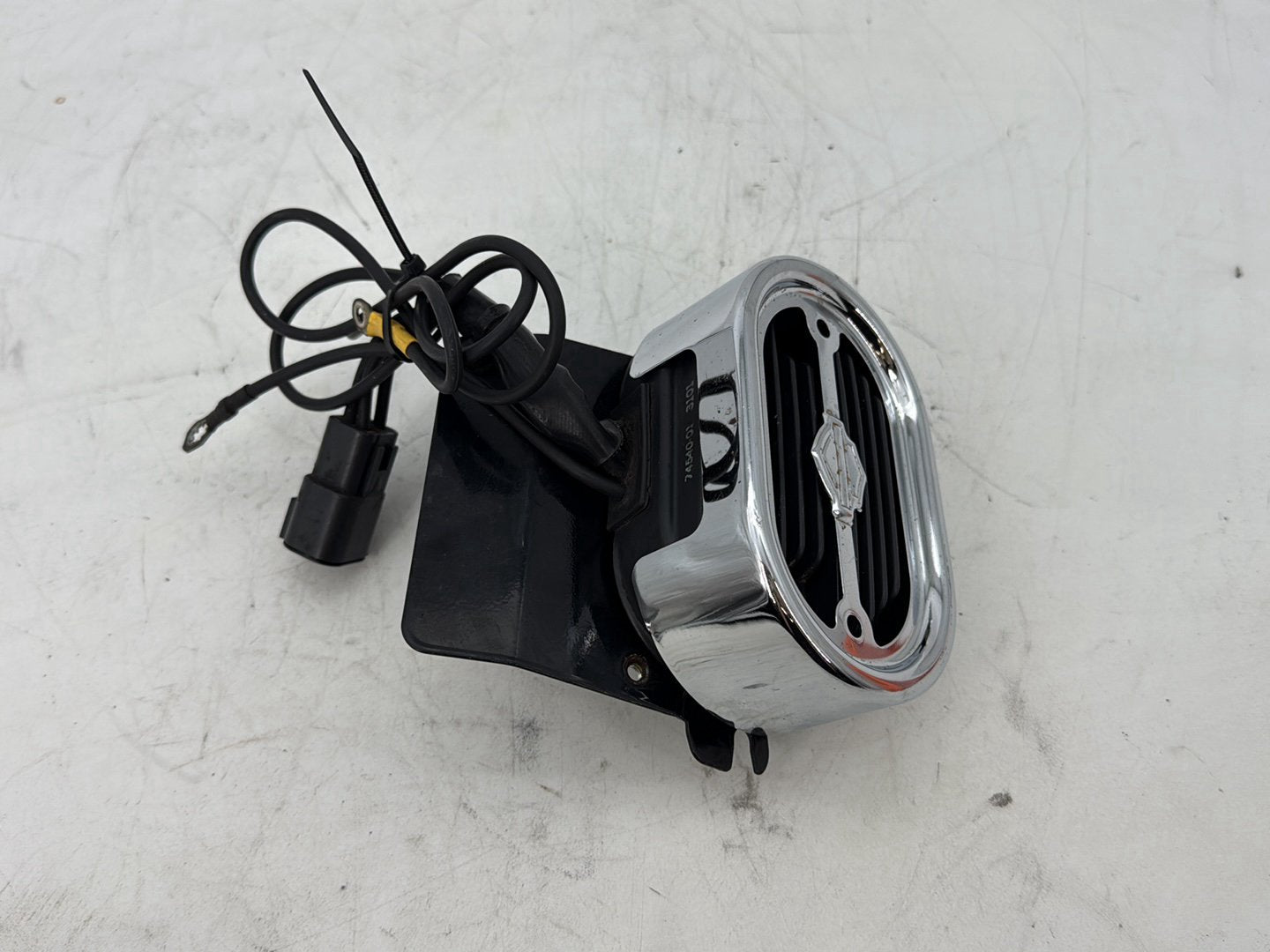 2002 Harley Heritage Softail Classic FLSTC OEM Voltage Regulator Rectifier