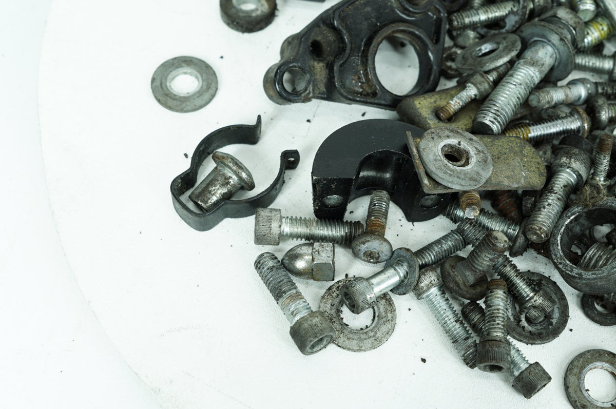 2006 Harley-Davidson Sportster XL883 L Low OEM Hardware Bolts Nuts & Brackets