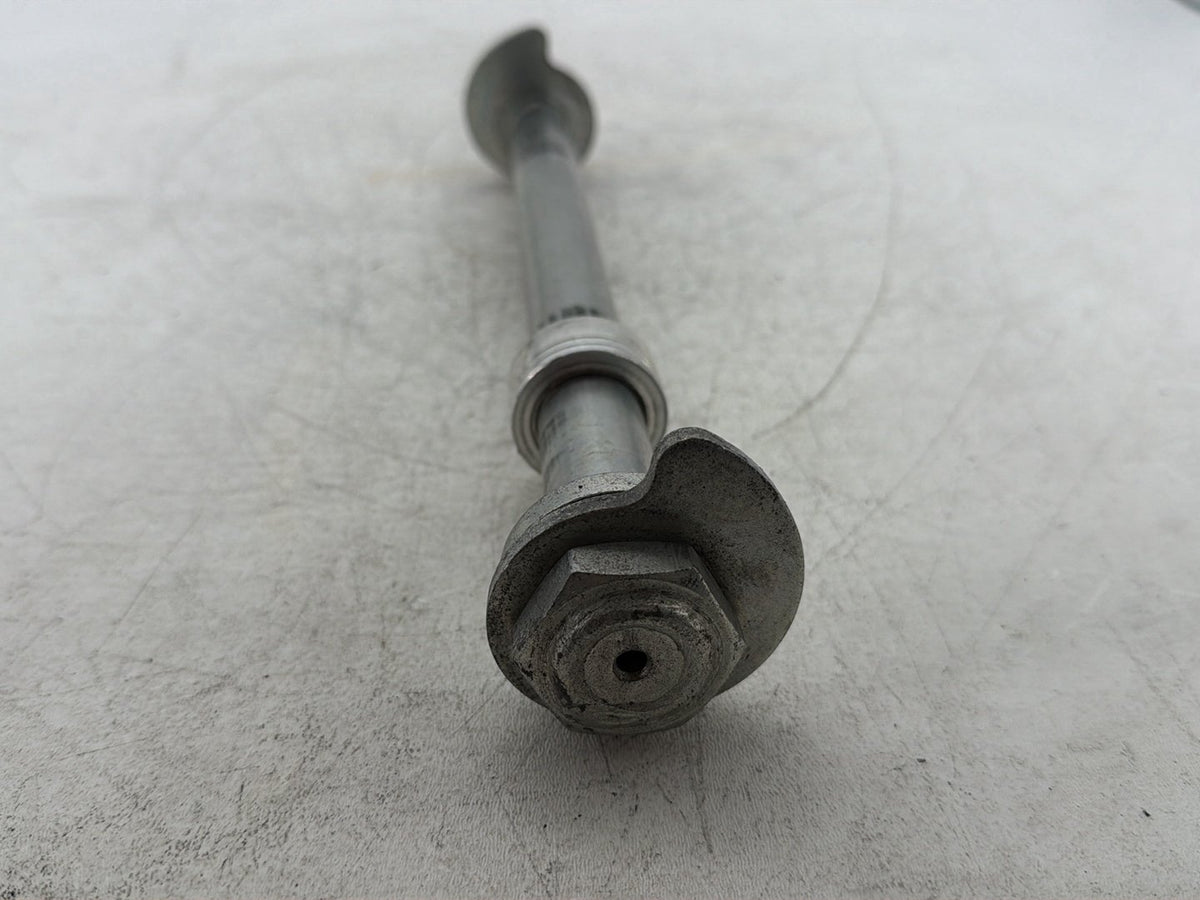 2010 Harley Electra Glide Touring Ultra FLHTCU OEM Rear Wheel Axle Bolt Shaft