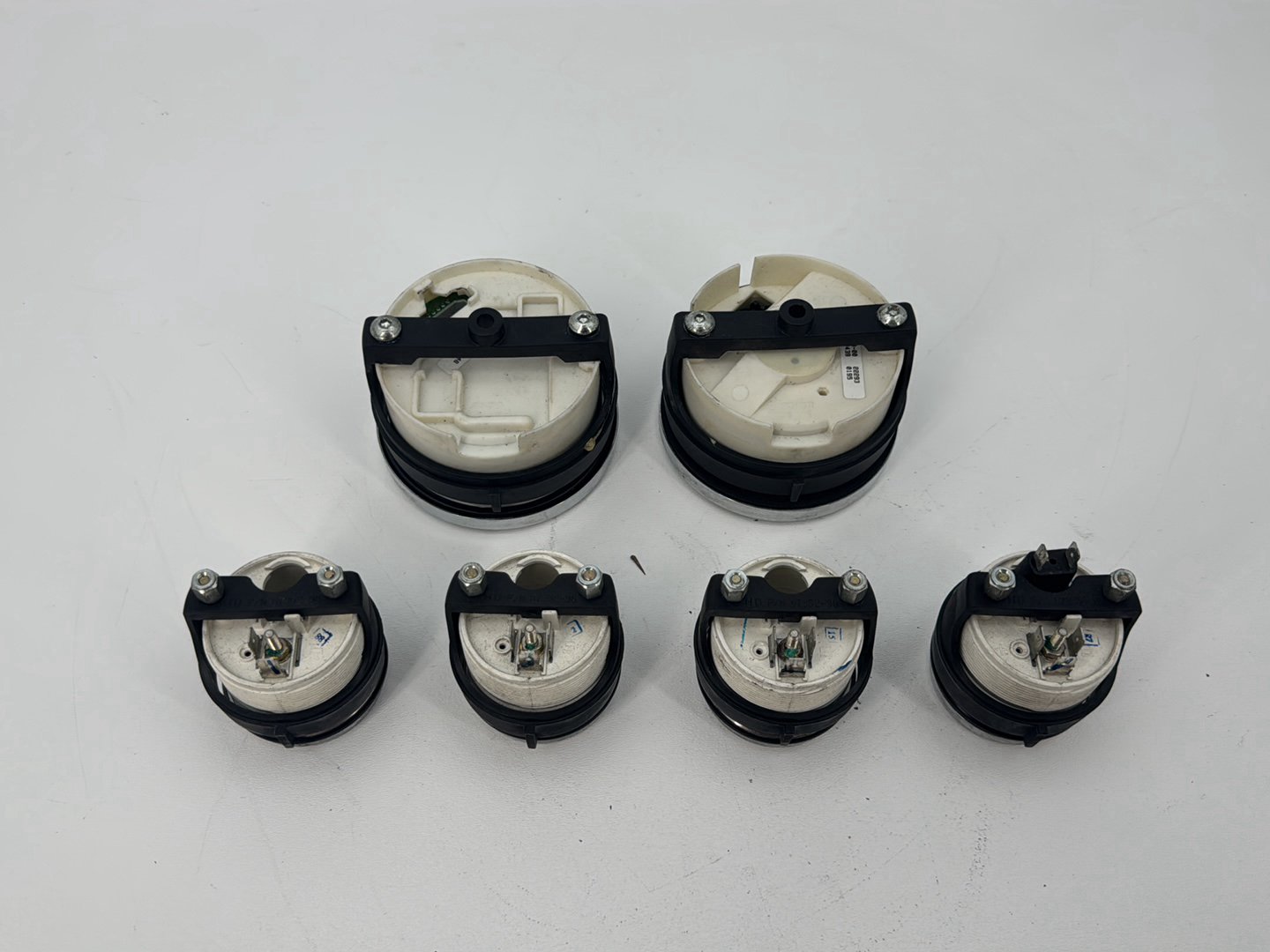 1999 - 2006 Harley-Davidson Touring Electra Glide Classic Air Oil Volt Fuel Tacho Speedo Gauges  	67349-00