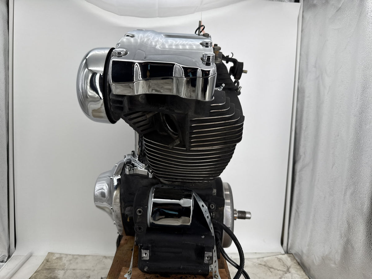2001 Harley Heritage Softail Classic OEM CARB Twin Cam 95 B Engine Motor 5 mi.