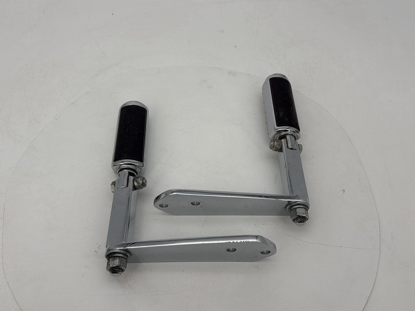 1999 - 2006 Harley-Davidson Dyna Low Rider Left & Right Driver Step Foot Rest Pegs 49354-01