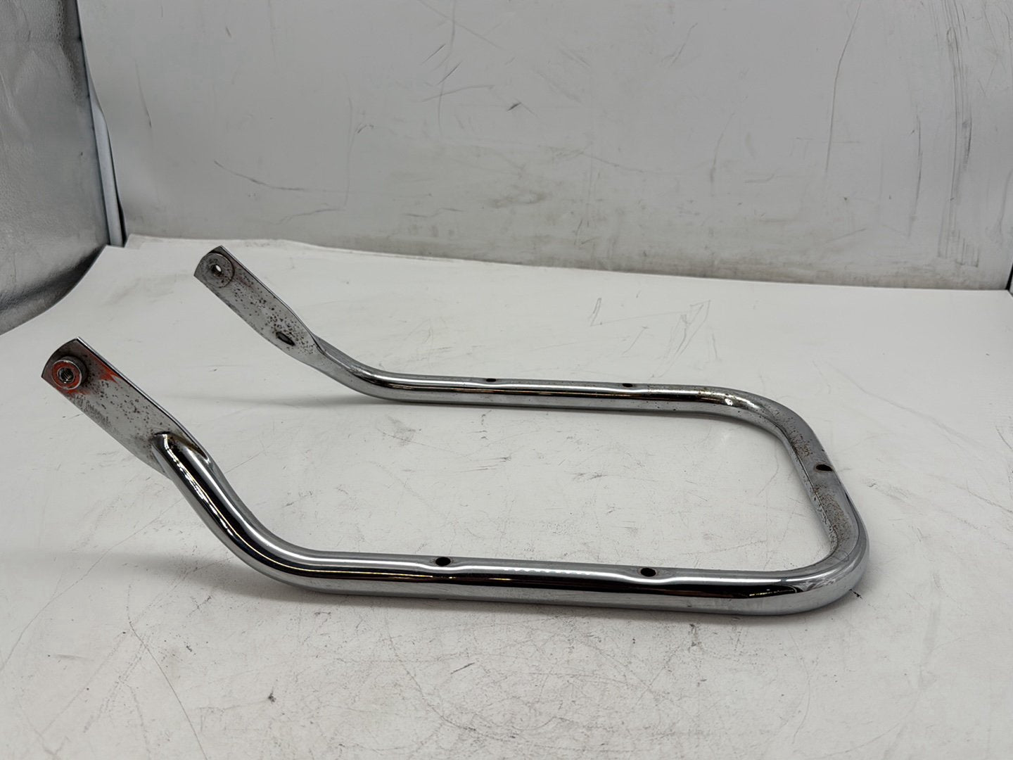 2006 Harley Touring FLHTCI Electra Glide Classic OEM Tour Pak Mount Top Tube Support Bar