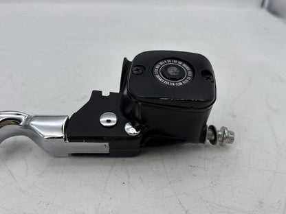2000 Harley Touring FLHTCI Electra Glide Classic OEM Front Right Brake Lever Master Cylinder