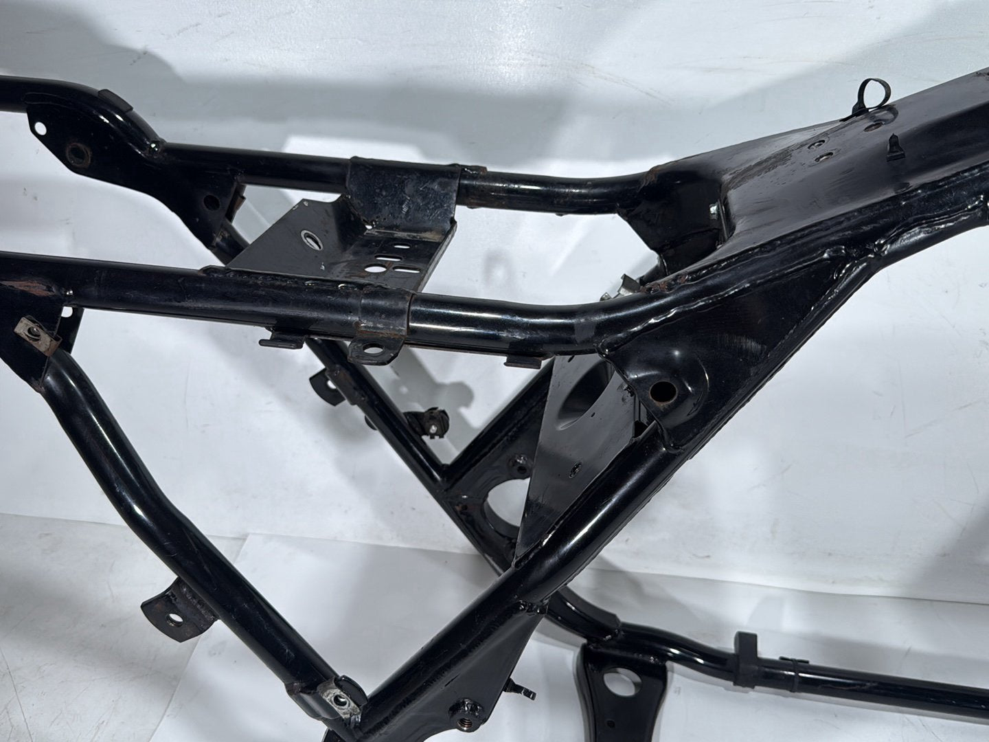 1996 Harley Electra Glide Touring FLHT OEM Body Main Frame Chassis SLVG