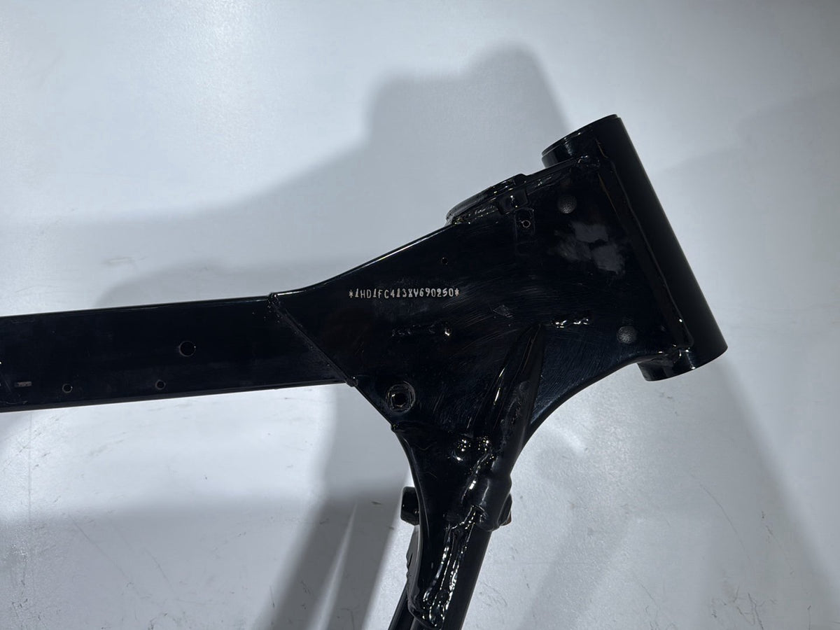 2008 Harley Electra Glide Touring Ultra FLHTCUI OEM Body Main Frame Chassis SLVG