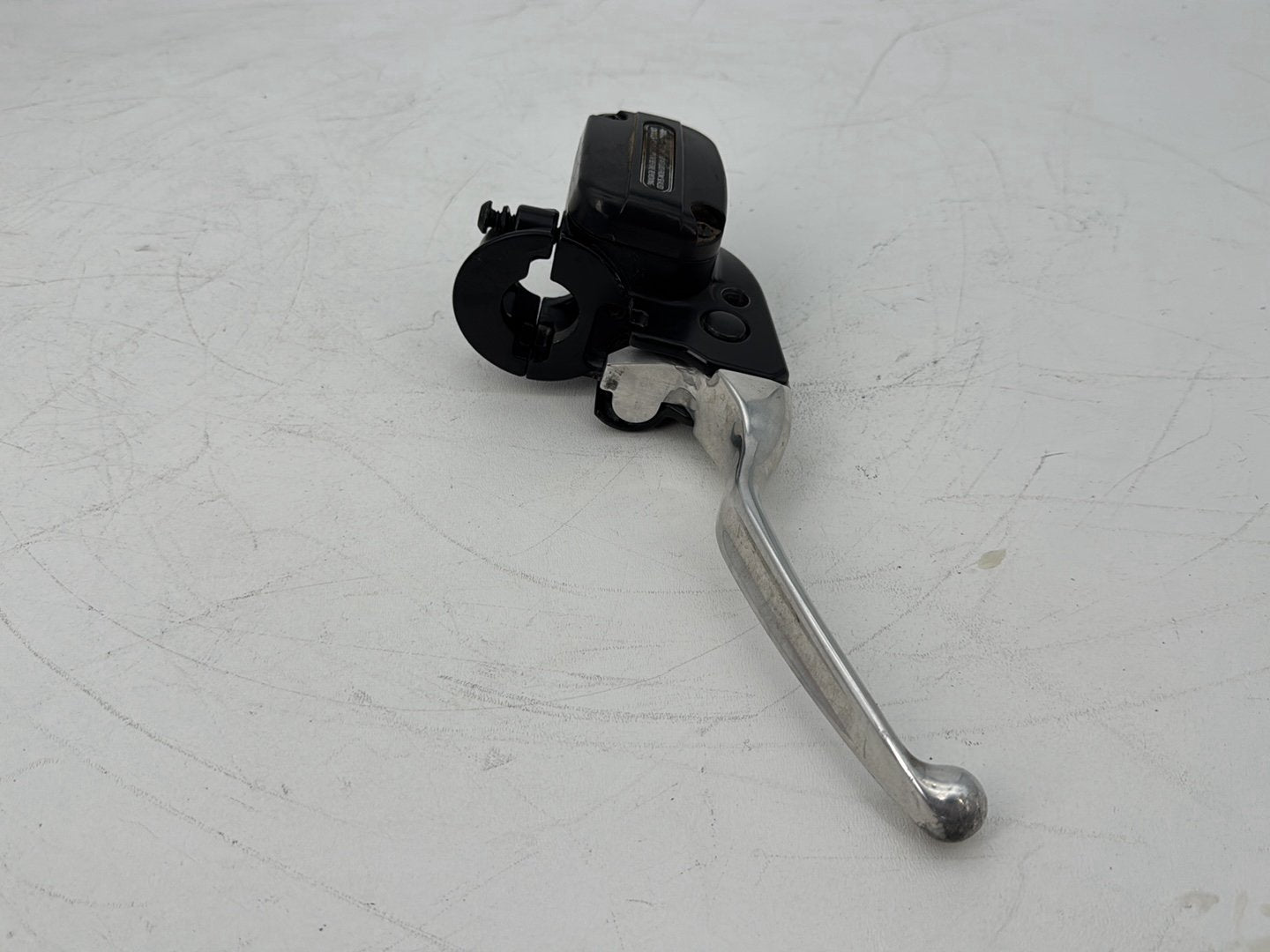 2008 - 2016 Harley-Davidson Touring Electra Glide Ultra Front Right Brake Lever Master Cylinder