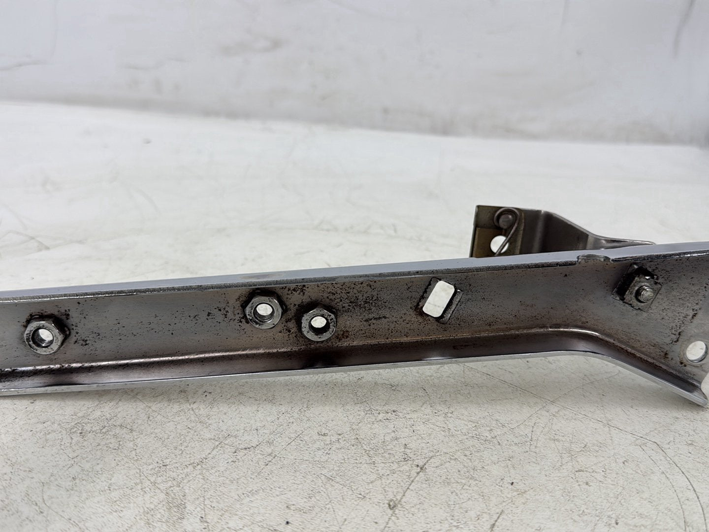 1998 Harley Touring FLHTCUI Electra Glide Ultra OEM Left Right Saddlebag Fender Struts Brackets