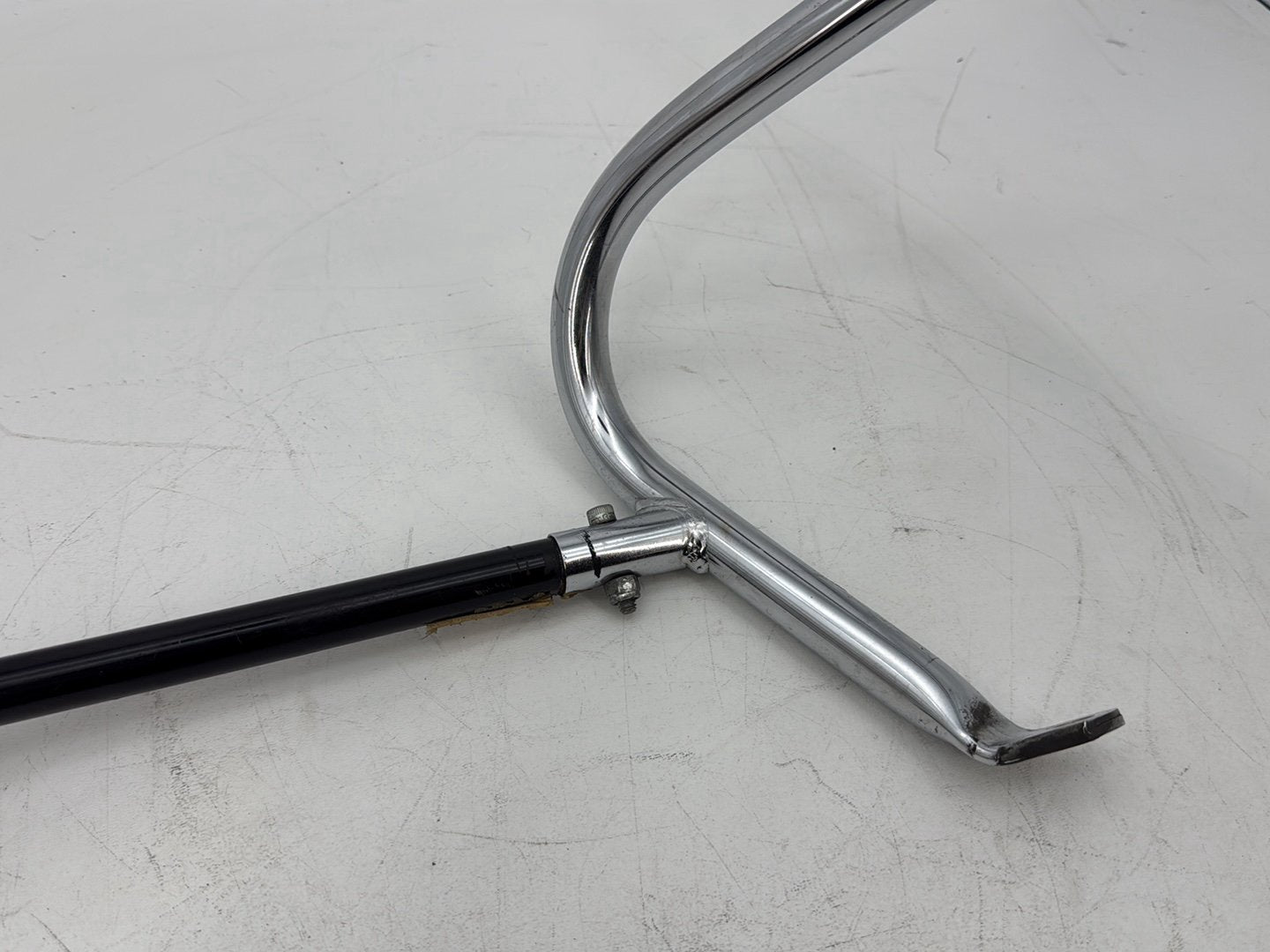 1999 - 2006 Harley-Davidson Touring CVO Screamin Eagle Road King Rear Left Right Saddlebag Guard Rails Bar 49176-97