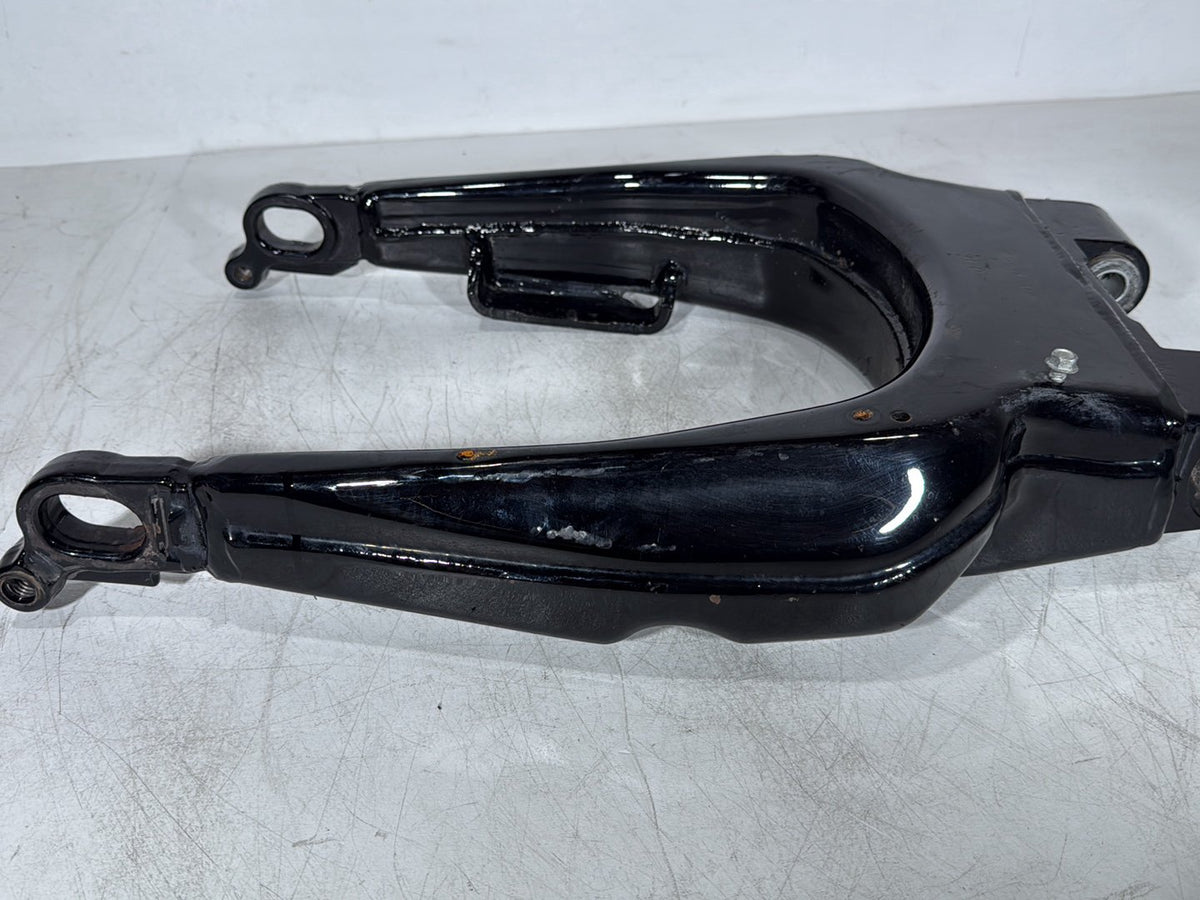 2008 - 2016 Harley-Davidson Touring Electra Glide Ultra Rear Fork Swingarm Swing Arm 47549-09