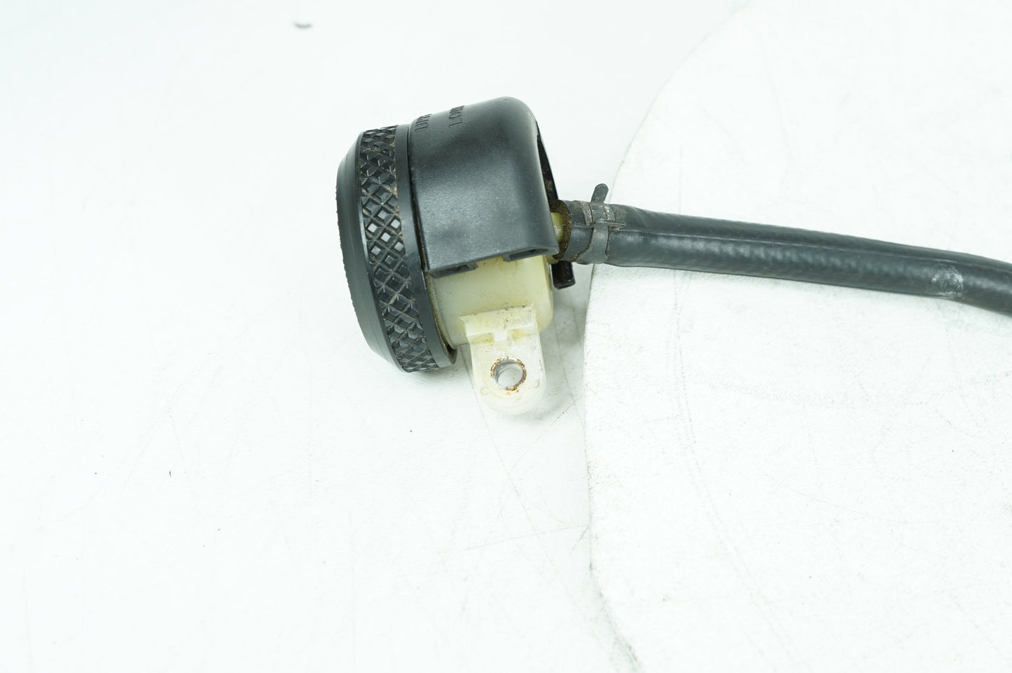 2004 - 2022 Harley-Davidson Sportster Iron 883 Rear Brake Master Cylinder Bottle Brake Line  	42521-07