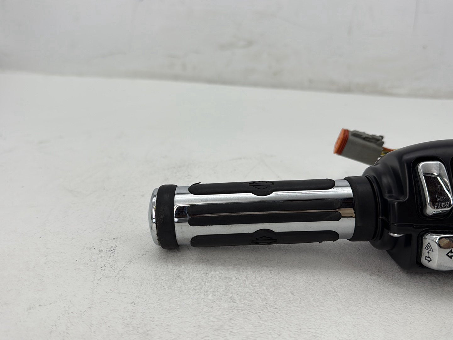 2004 Harley Softail FLSTC Heritage Classic OEM Left Turn Signal Headlight Switches Controls
