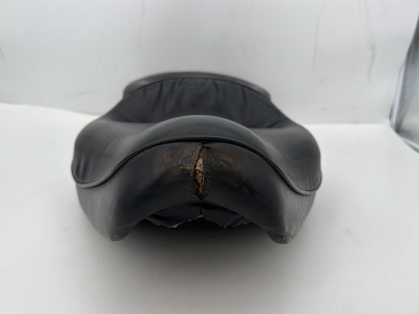 1993 Harley Sportster XLH883H Hugger 883 OEM Passenger Rider Driver Seat Saddle
