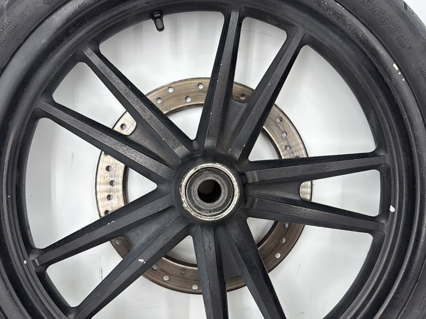 2007 - 2012 Harley-Davidson Dyna Super Glide Front Wheel Rim Tire  	40973-08
