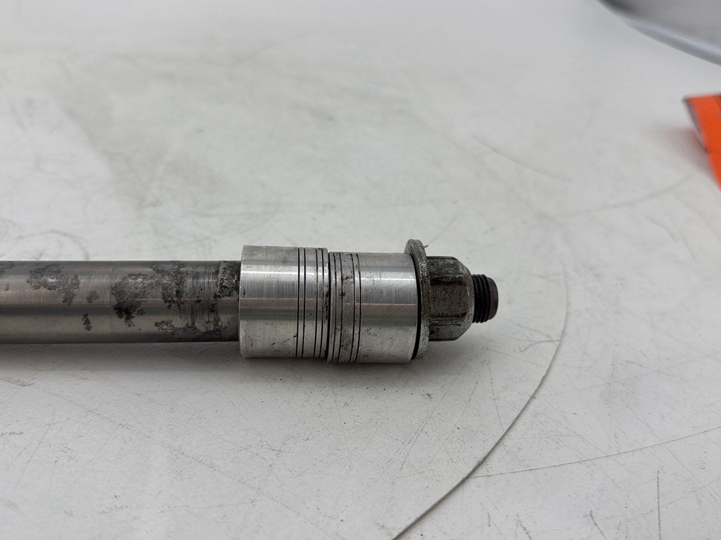 2008 Harley Electra Glide Touring Ultra FLHTCUI OEM Front Wheel Axle Bolt Shaft