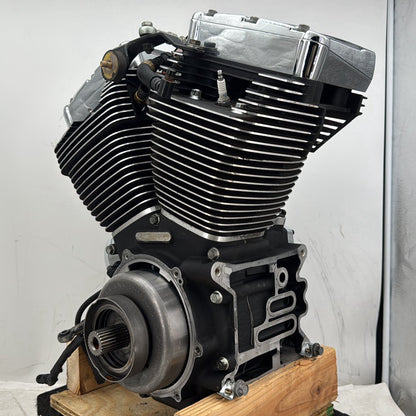 2007 Harley Road King Touring FLHR OEM EFI Twin Cam 96 Engine Motor