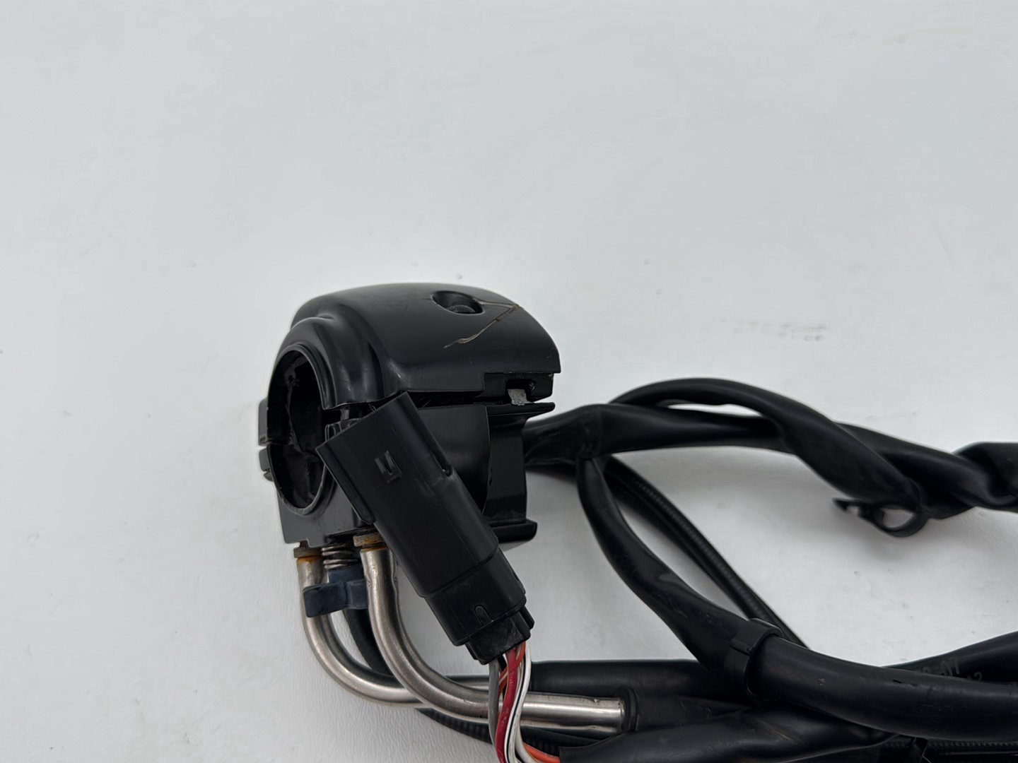 2008 Harley Softail Deluxe FLSTN OEM Right Engine Start Kill Switches Controls