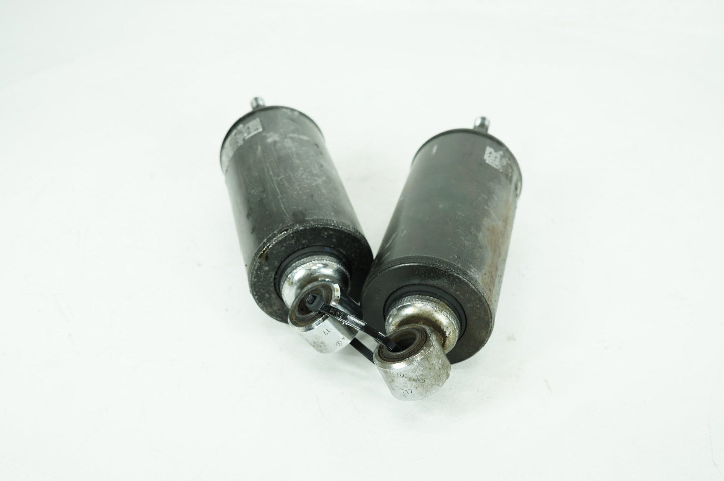 1999 - 2006 Harley-Davidson Softail Heritage Classic Rear Left Right Shock Absorbers 54508-00B