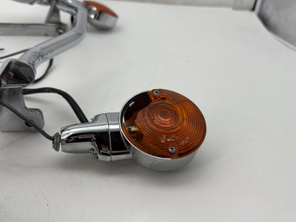 1991 Harley Heritage Softail Classic FLSTC OEM Front Turn Signal Indicators Aux Light Bar