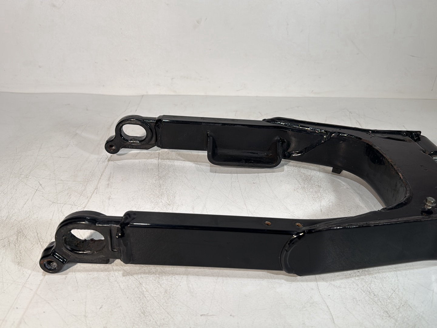 2007 - 2012 Harley-Davidson Touring Electra Glide Ultra Rear Fork Swingarm Swing Arm 47549-02A